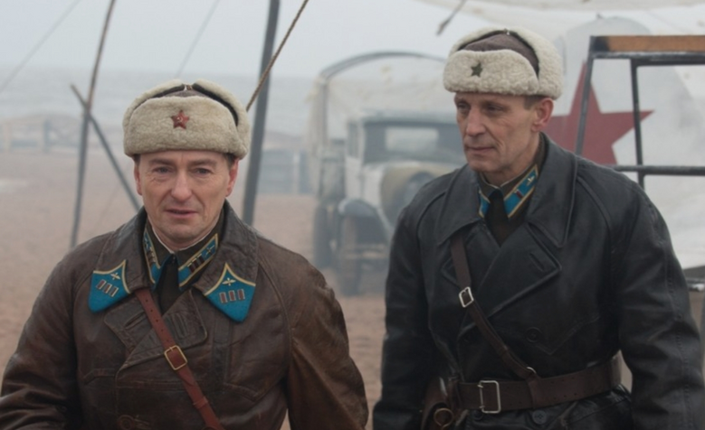 Кадр из фильма «Воздух», 2023